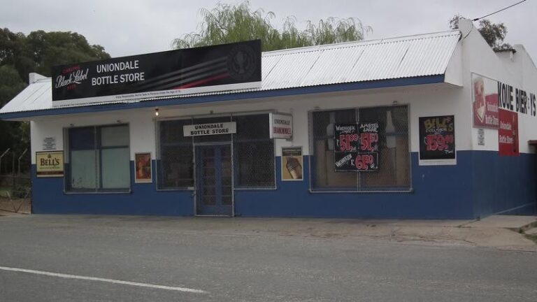 Front view of Bottle store for sale in Uniondale