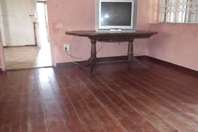 Large Room Wooden Floor